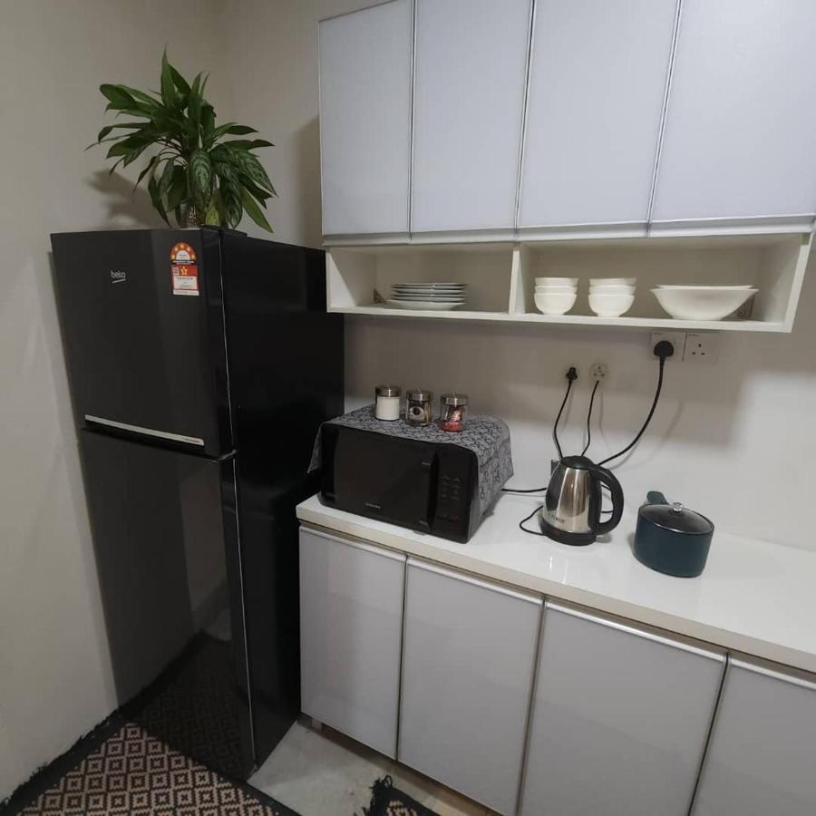 Sabakuba Homestay Marina Court Condominium 亞庇 外观 照片